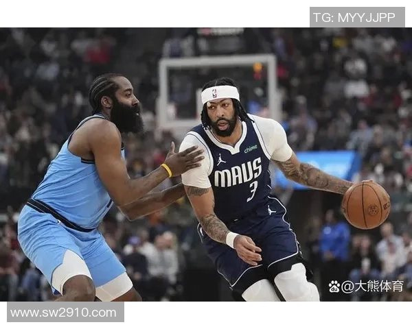 美媒对比：浓眉=2年轻人+2首轮3次轮 祖巴茨=1年轻人+2首轮1次轮